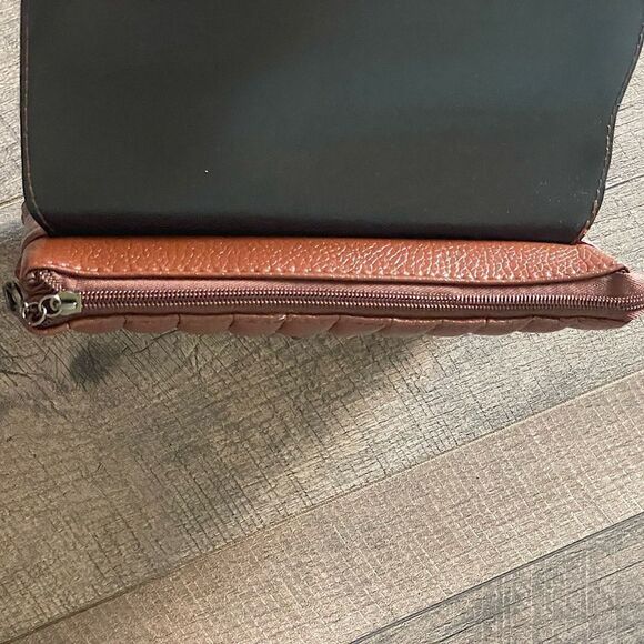 New In Packaging! Brown Clutch. Multiple Pockets, Perfect Formal Accessory! - Picture 4 of 6